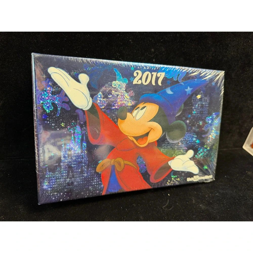 Disney Parks Sorcerer Mickey Mouse 2017 Photo Album Holds 100 4x6 Photos New